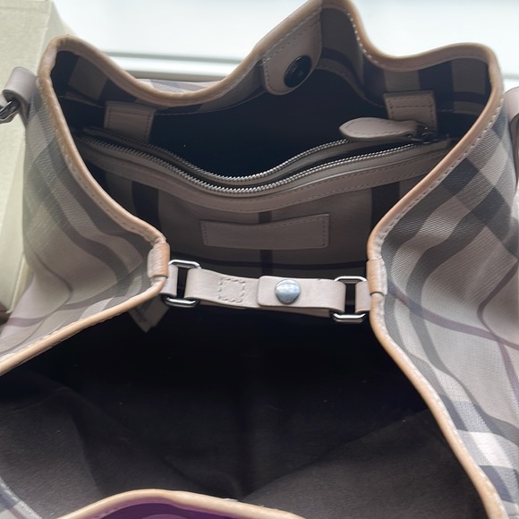 BURBERRY *Rare* Smoked Check Canterbury Tote Handbag - Picture 7 of 10